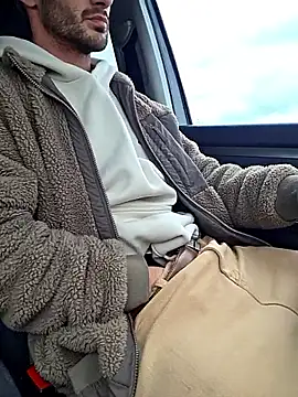 Zeefy online show from 03/31/26, 09:33