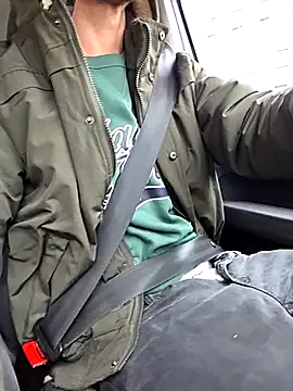 Zeefy online show from 10/21/25, 08:03