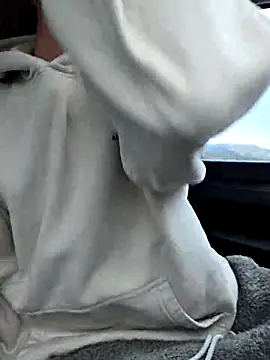 Zeefy online show from 02/11/26, 08:47