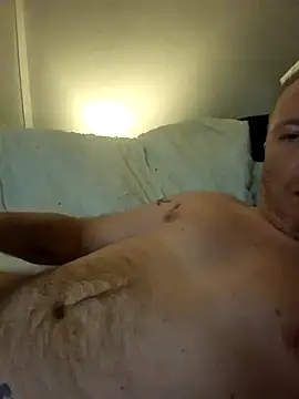 Snapshot of walker1979 chatting on 11/22/25, 11:14 walker1979 online show from 11/22/25, 11:14