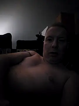 Snapshot of walker1979 chatting on 03/29/26, 10:44 walker1979 online show from 03/29/26, 10:44