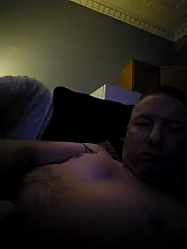 Snapshot of walker1979 chatting on 03/12/26, 06:01 walker1979 online show from 03/12/26, 06:01