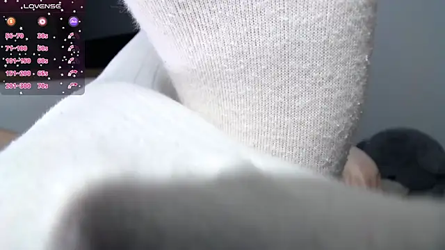 MakiimaStar online show from 10/25/25, 04:44