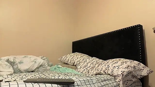 hailzeffn online show from 10/07/25, 12:17