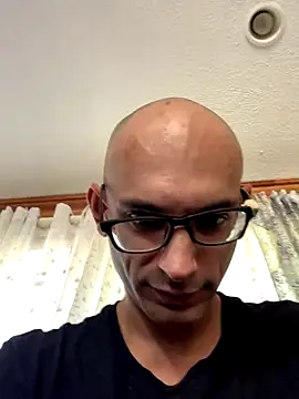 hailzeffn online show from 09/28/25, 03:19