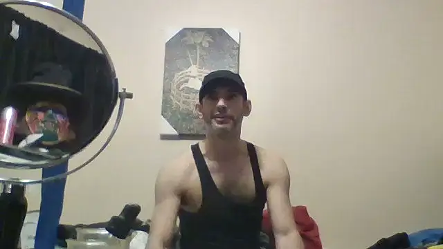 Snapshot of hailzeffn chatting on 05/08/26, 06:23 hailzeffn online show from 05/08/26, 06:23