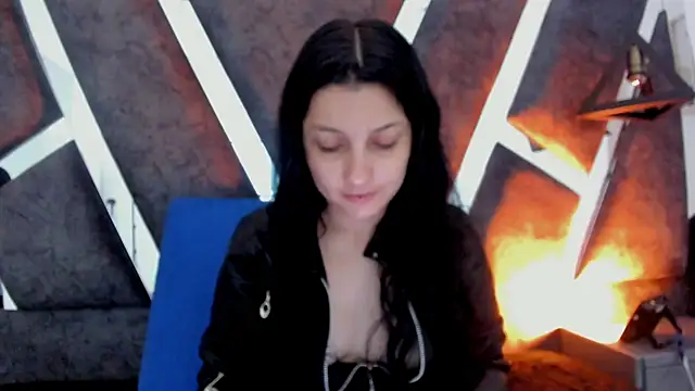 Snapshot of sophy_rock chatting on 04/26/26, 03:31 sophy rock online show from 04/26/26, 03:31