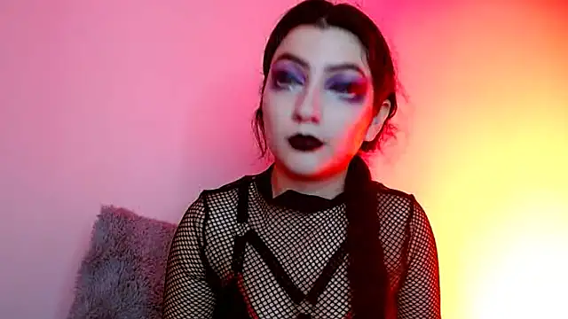 sophy rock online show from 11/20/25, 06:19