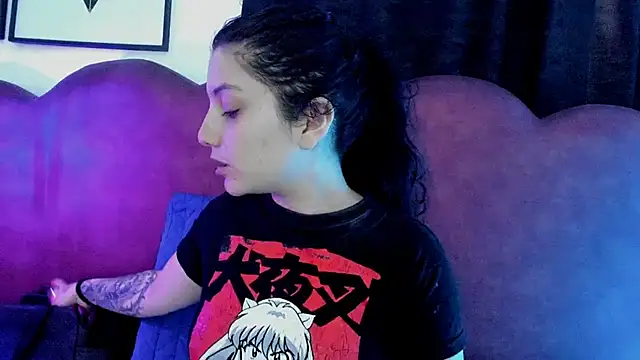 Snapshot of sophy_rock chatting on 07/07/26, 03:59 sophy rock online show from 07/07/26, 03:59