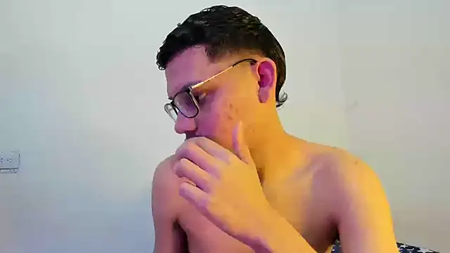 Diego-Monsalve online show from 10/03/25, 10:33