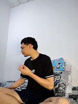 Diego-Monsalve online show from 03/21/25, 01:56