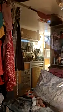 whitetrashdirtyslut online show from 07/06/26, 12:23