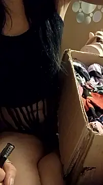 whitetrashdirtyslut online show from 12/17/25, 09:42