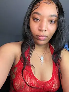 Snapshot of Therealaaliyahnichols chatting on 06/12/26, 01:58 Therealaaliyahnichols online show from 06/12/26, 01:58