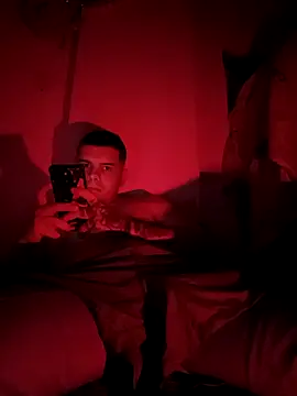 juanalge26 online show from 02/15/26, 01:28