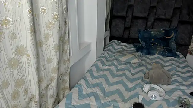 Snapshot of gennesisxx chatting on 03/11/25, 04:08 gennesisxx online show from 03/11/25, 04:08