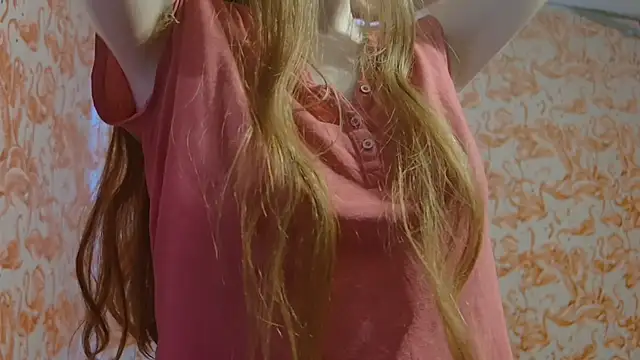 strawberrysmoothie online show from 03/25/26, 07:24