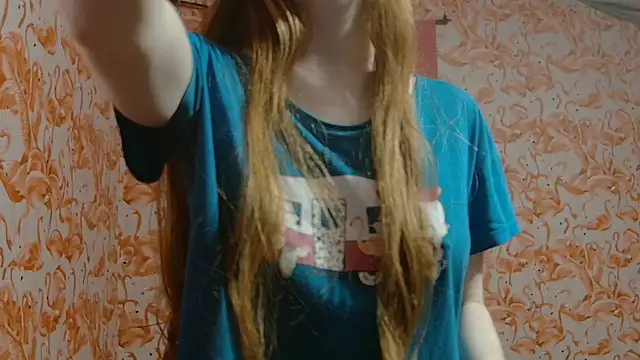 strawberrysmoothie online show from 04/09/26, 02:35