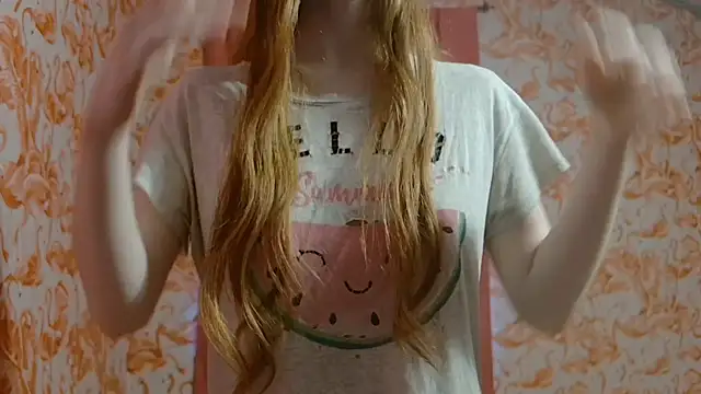 strawberrysmoothie online show from 01/14/26, 07:17