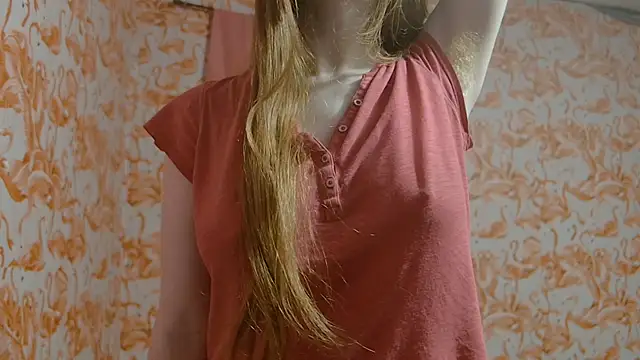 strawberrysmoothie online show from 03/28/26, 12:33