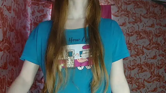 strawberrysmoothie online show from 04/09/26, 07:31