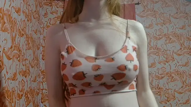 strawberrysmoothie online show from 02/26/26, 09:04