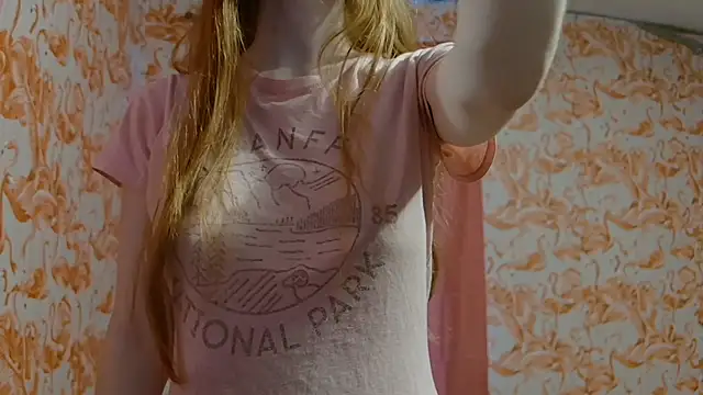 strawberrysmoothie online show from 11/22/25, 09:57