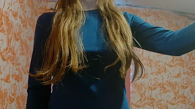 strawberrysmoothie online show from 12/17/25, 09:09