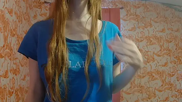 strawberrysmoothie online show from 12/19/25, 09:06