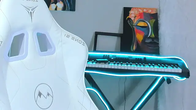 4ever dude online show from 02/20/25, 03:56