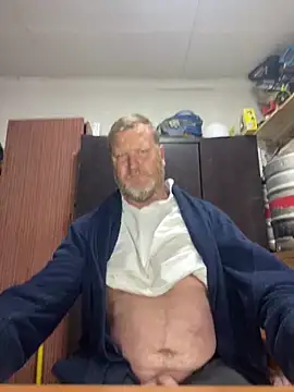 sexycouple109 online show from 06/05/26, 07:19