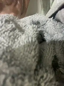 sexycouple109 online show from 11/17/25, 04:22