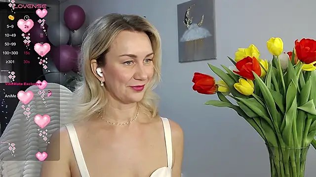 Vanessa Nowak online show from 03/08/25, 05:28