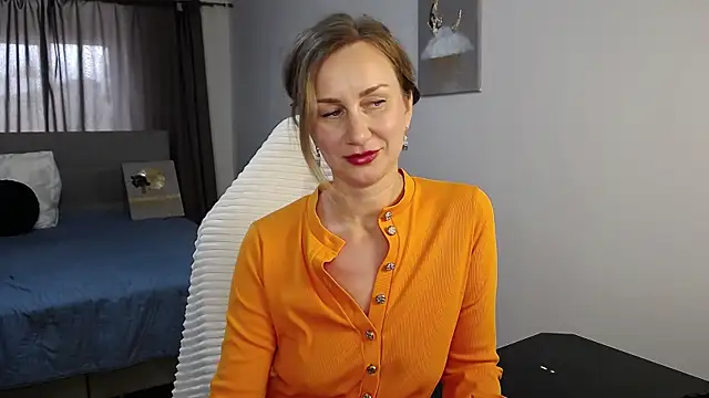Vanessa Nowak online show from 05/31/26, 08:53