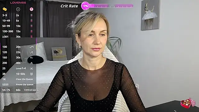 Vanessa Nowak online show from 10/23/25, 01:43