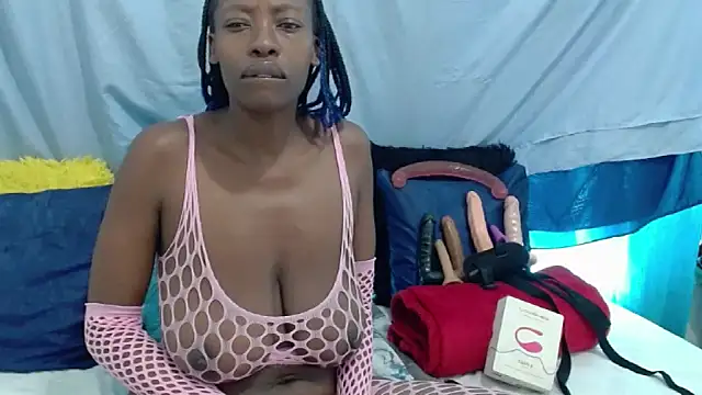 chocolatemix44 online show from 04/05/26, 05:47