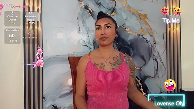 Snapshot of khiara_moretti chatting on 02/25/26, 07:14 khiara moretti online show from 02/25/26, 07:14