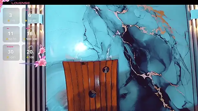 Snapshot of khiara_moretti chatting on 12/22/25, 09:59 khiara moretti online show from 12/22/25, 09:59