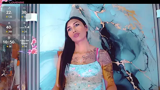 khiara moretti online show from 12/16/25, 11:31