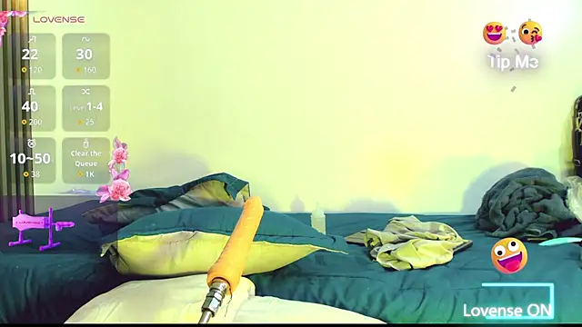 Snapshot of khiara_moretti chatting on 01/18/26, 03:15 khiara moretti online show from 01/18/26, 03:15