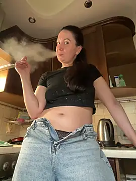 Snapshot of space_stacy chatting on 05/22/26, 04:38 space stacy online show from 05/22/26, 04:38
