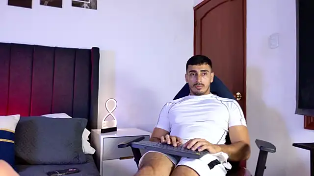 muscle ares online show from 11/14/25, 12:47