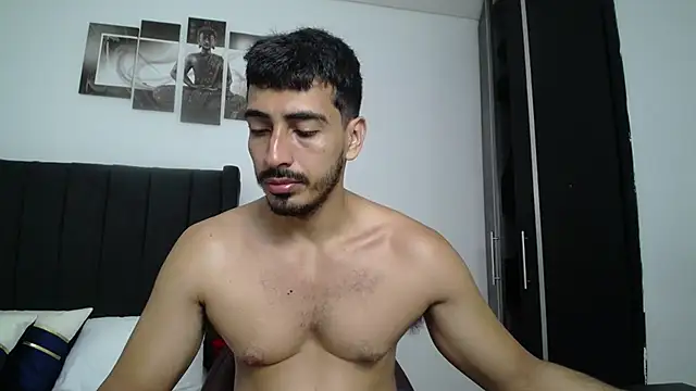 Snapshot of muscle_ares chatting on 02/11/25, 11:53 muscle ares online show from 02/11/25, 11:53