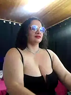 Aleja Gonzales online show from 06/22/26, 10:51