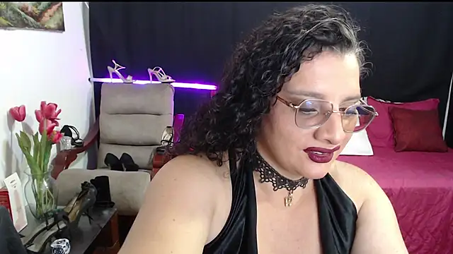 Snapshot of Aleja_Gonzales chatting on 06/03/26, 01:50 Aleja Gonzales online show from 06/03/26, 01:50