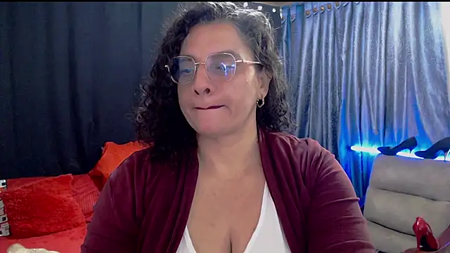 Aleja Gonzales online show from 07/15/26, 11:28