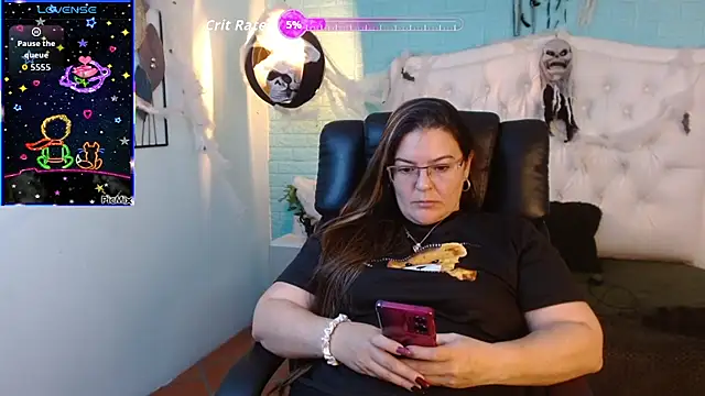 Snapshot of MsJossie chatting on 10/24/25, 03:49 MsJossie online show from 10/24/25, 03:49