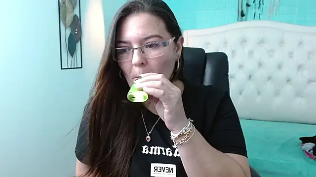 MsJossie online show from 01/14/25, 03:53