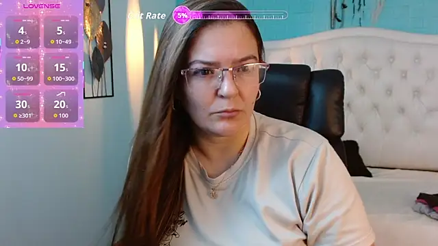 MsJossie online show from 09/30/25, 05:24