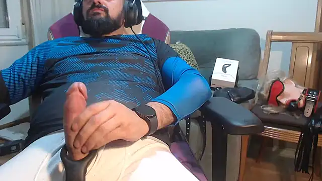 master4subslut online show from 12/14/25, 02:29